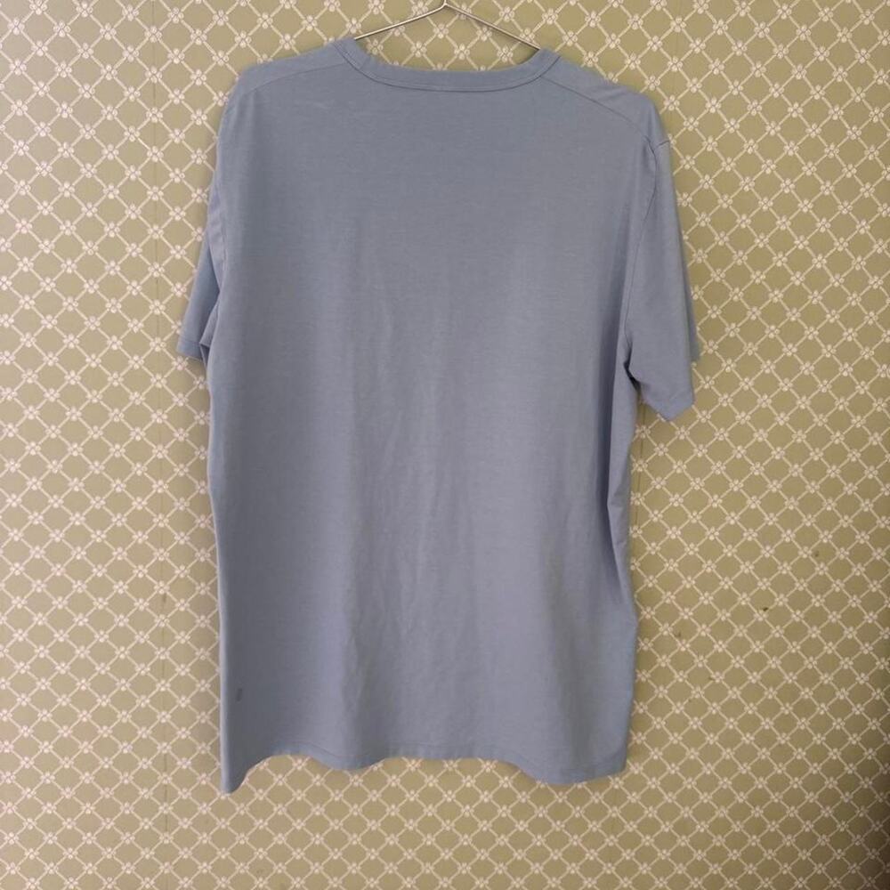 Lululemon mens pale blue t - Picture 3 of 3